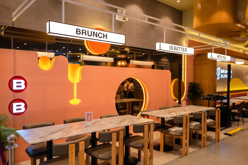 brunch bureau in s maison